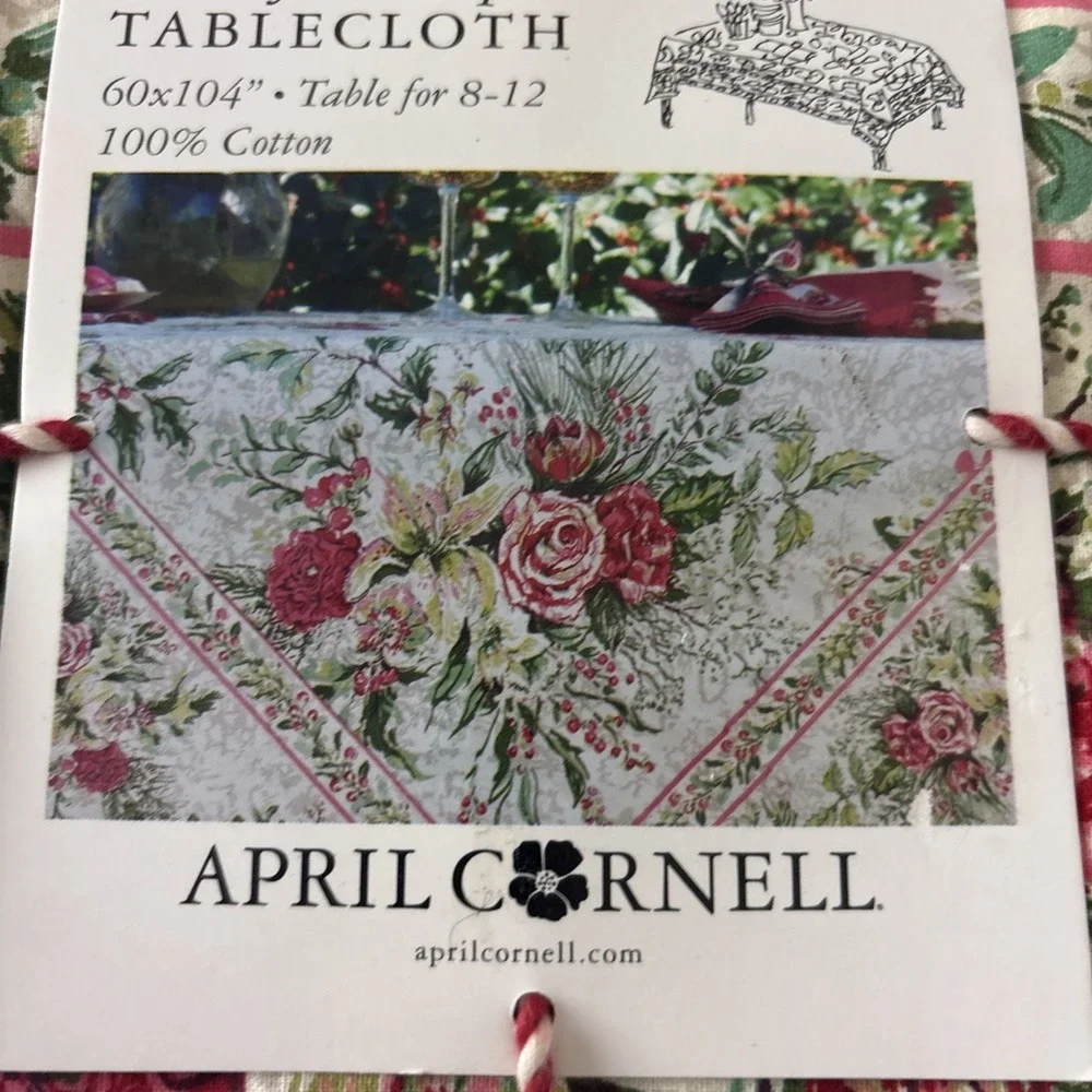 April Cornell Merry Antique Christmas Floral 60x104 Tablecloth Cotton Holidays